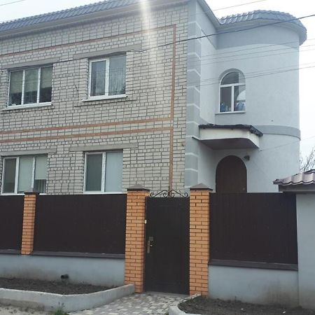 Окремі Номери В Гостьовому Будинку Типу Guest House Kropywnyzkyj Exterior foto